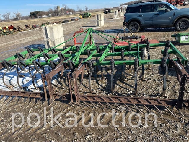 Image of John Deere 960 equipment image 2