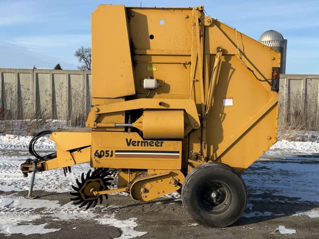Image of Vermeer 605J equipment image 4