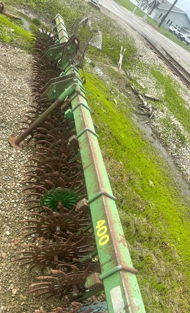 Image of John Deere 400 equipment image 3