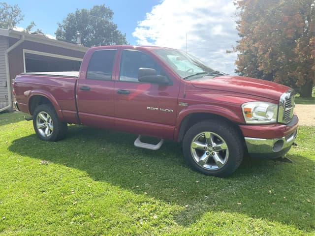 Image of Dodge Ram 1500 equipment image 1