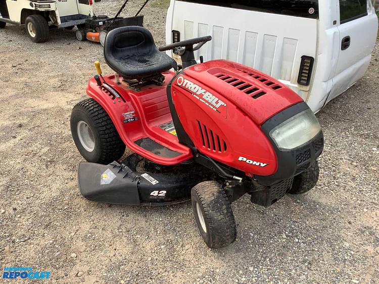 Difference between troy bilt pony and bronco hot sale