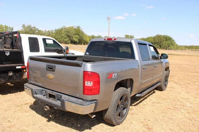 Image of Chevrolet 1500 equipment image 1