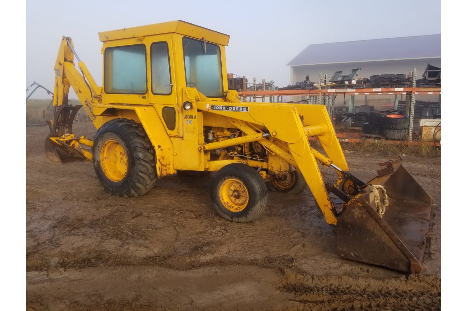 John Deere 310 Equipment Image0