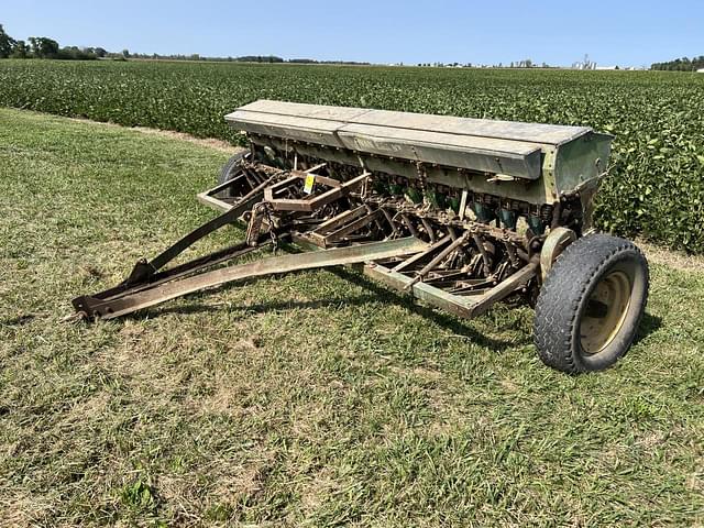 Image of John Deere Van Brunt equipment image 1