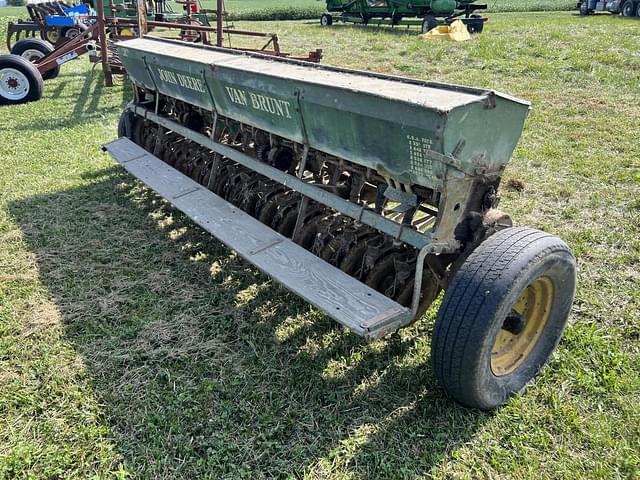 Image of John Deere Van Brunt equipment image 4