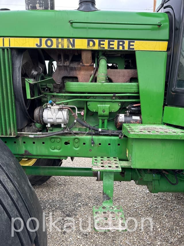 Image of John Deere 4450 equipment image 3