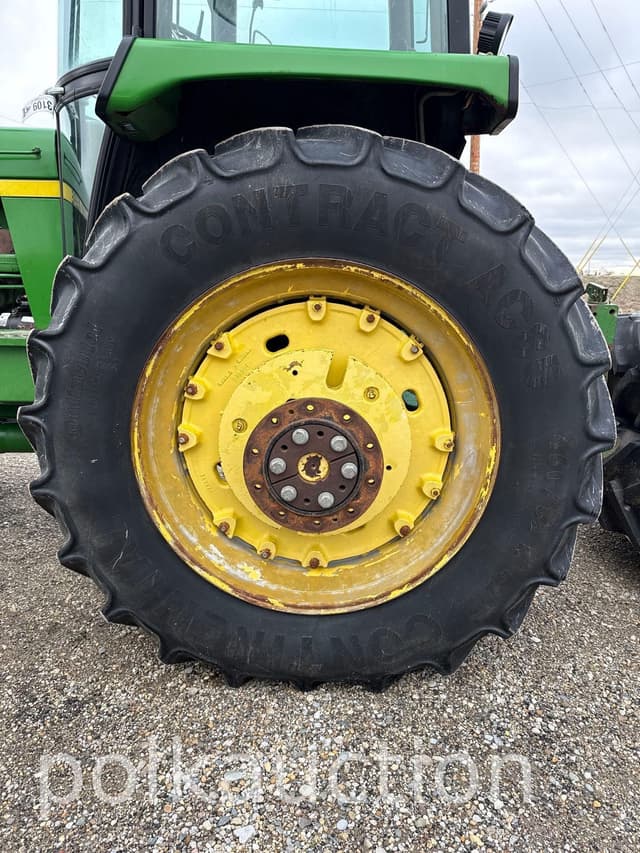 Image of John Deere 4450 equipment image 4