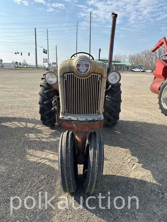 Image of Ford 960 equipment image 1