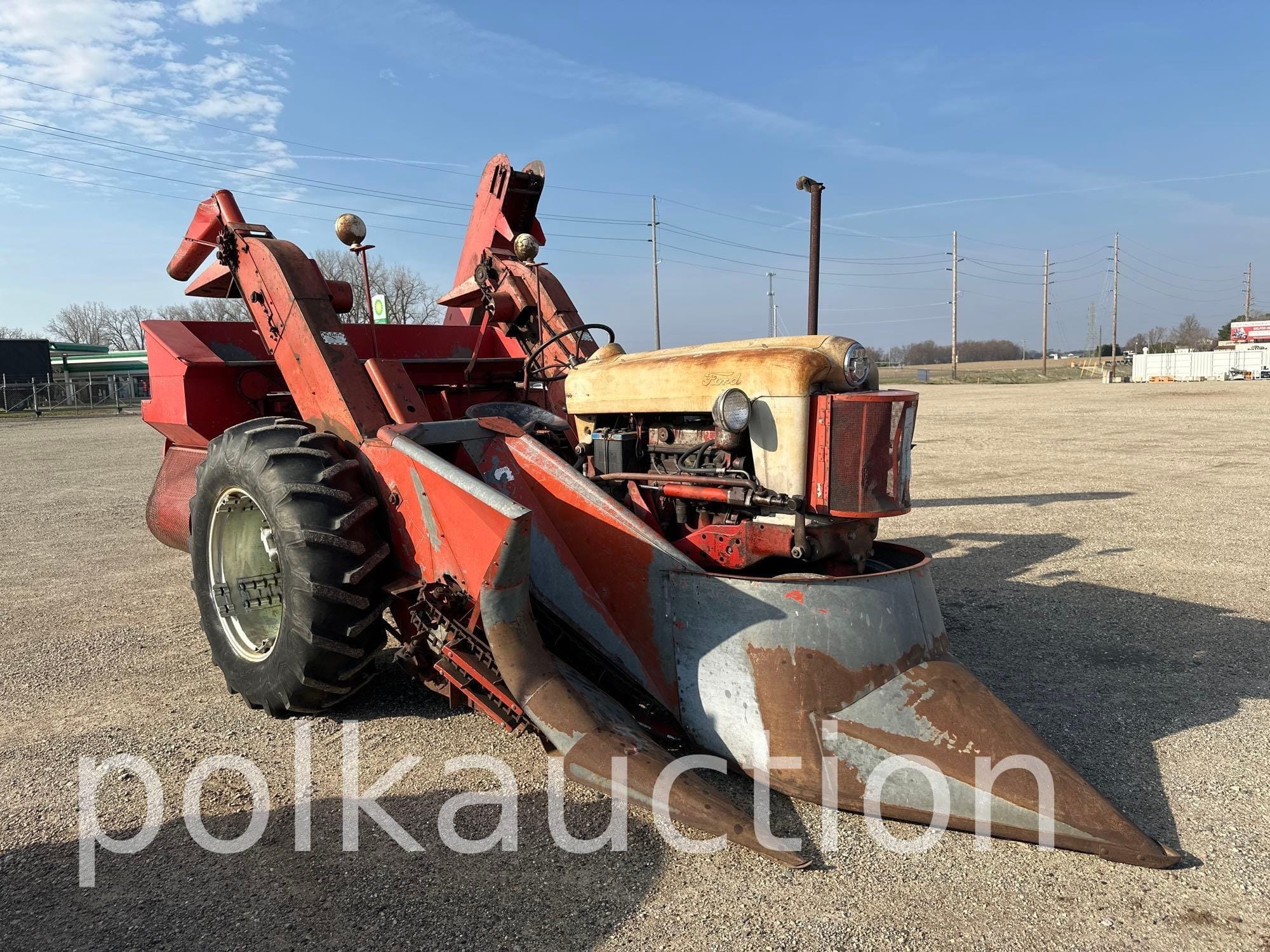 Ford 960 Equipment Image0