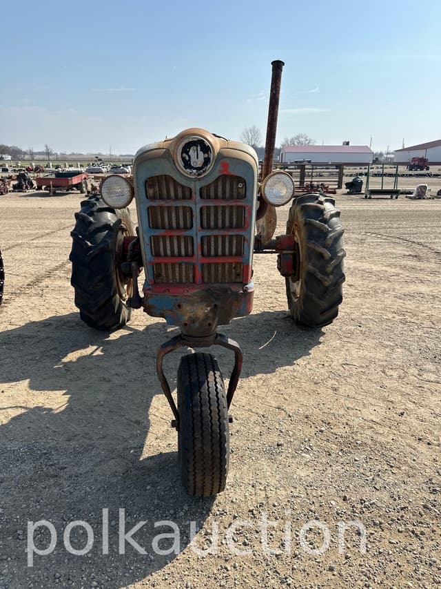 Image of Ford 971 equipment image 1