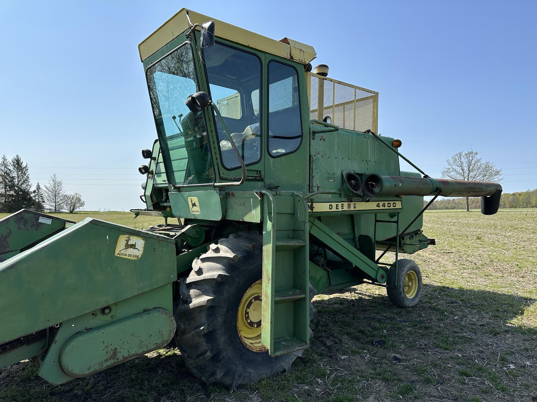 Main image John Deere 4400