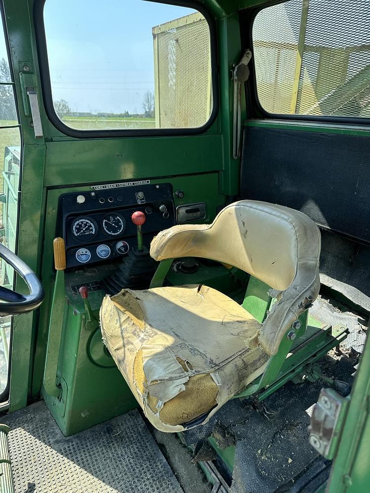 Main image John Deere 4400 23