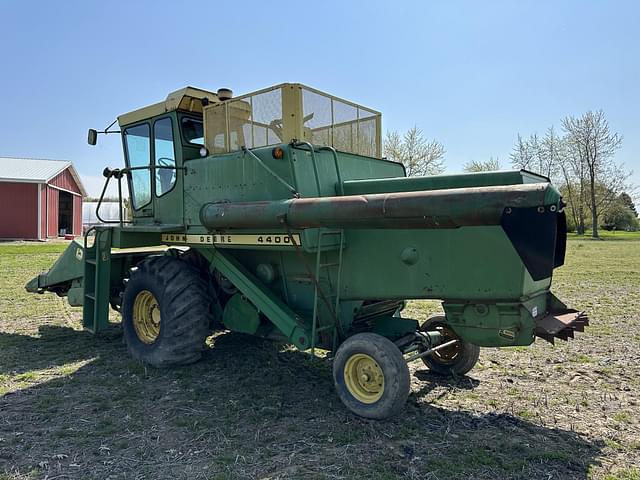 Thumbnail image John Deere 4400 7