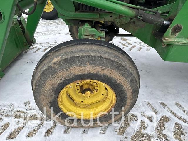 Image of John Deere 2640 equipment image 4