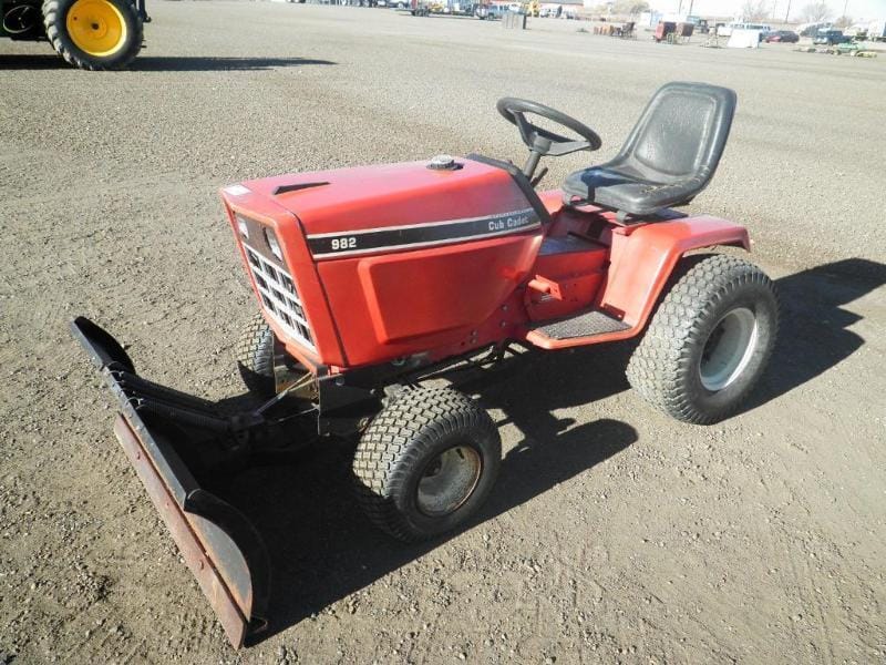 Main image International Harvester Cub Cadet