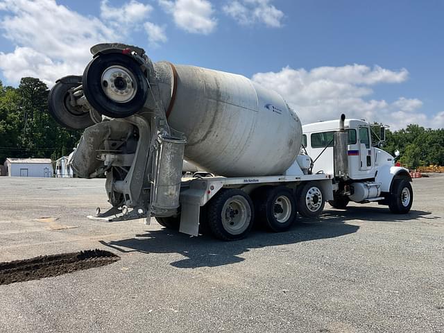 Image of Kenworth W900B equipment image 4
