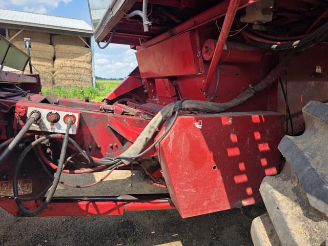 Image of Case IH 1666 equipment image 4