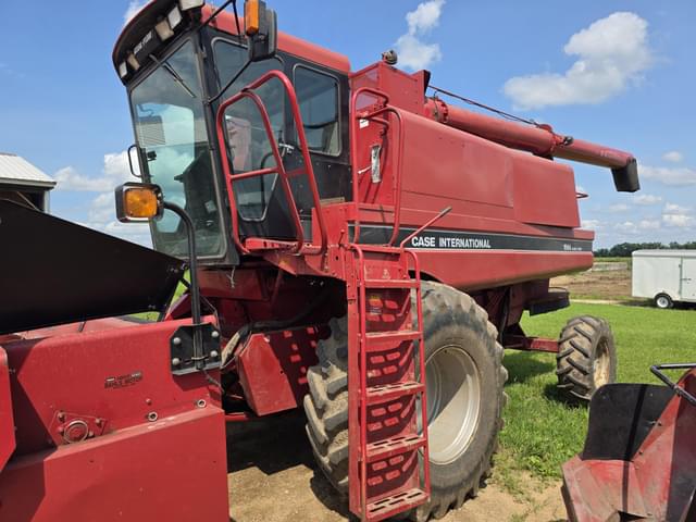 Image of Case IH 1666 equipment image 2