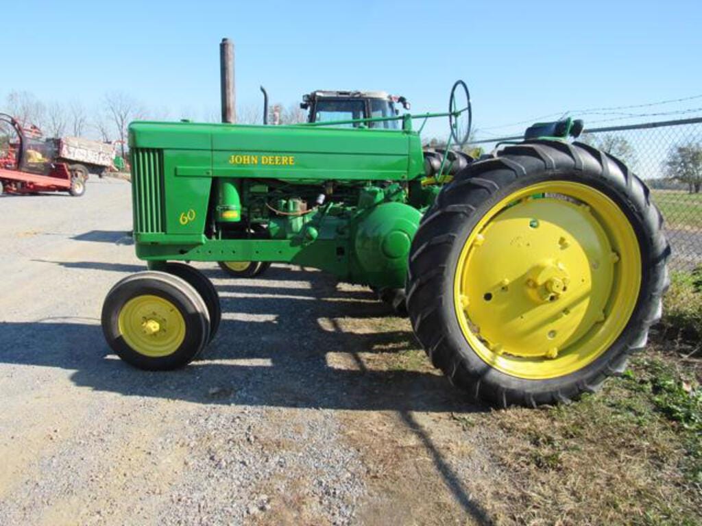 Main image John Deere 60
