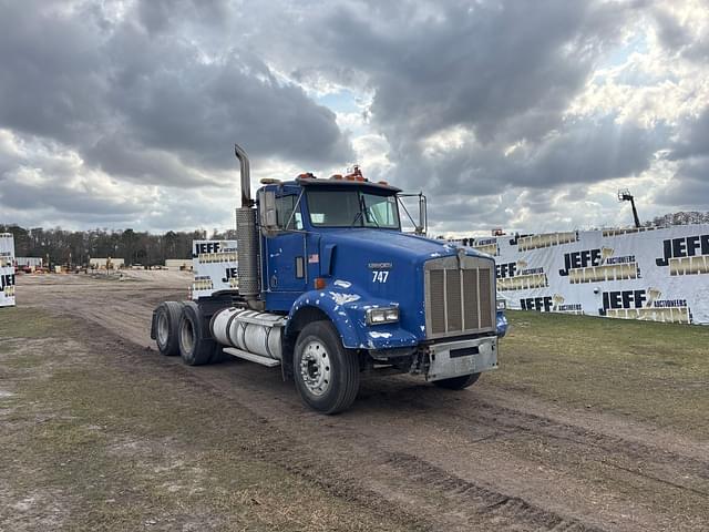 Image of Kenworth T800 equipment image 2