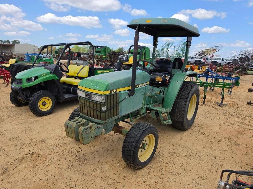 John Deere 870 Equipment Image0