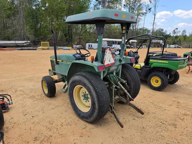 Image of John Deere 870 equipment image 1