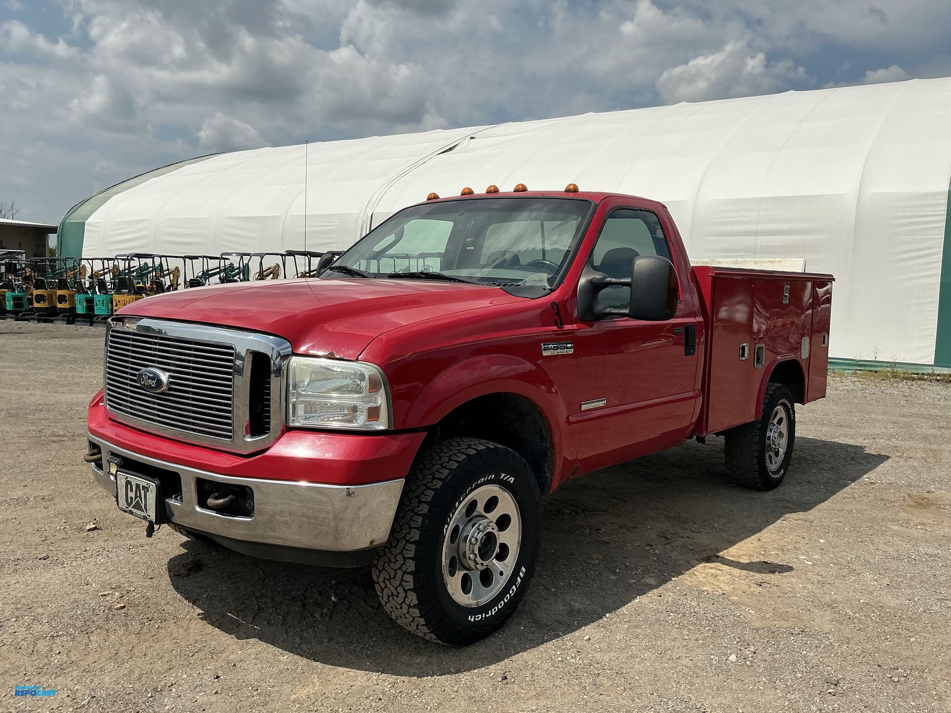 2007 Ford F-350 Equipment Image0