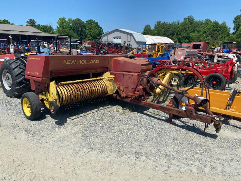 New Holland 315 Equipment Image0