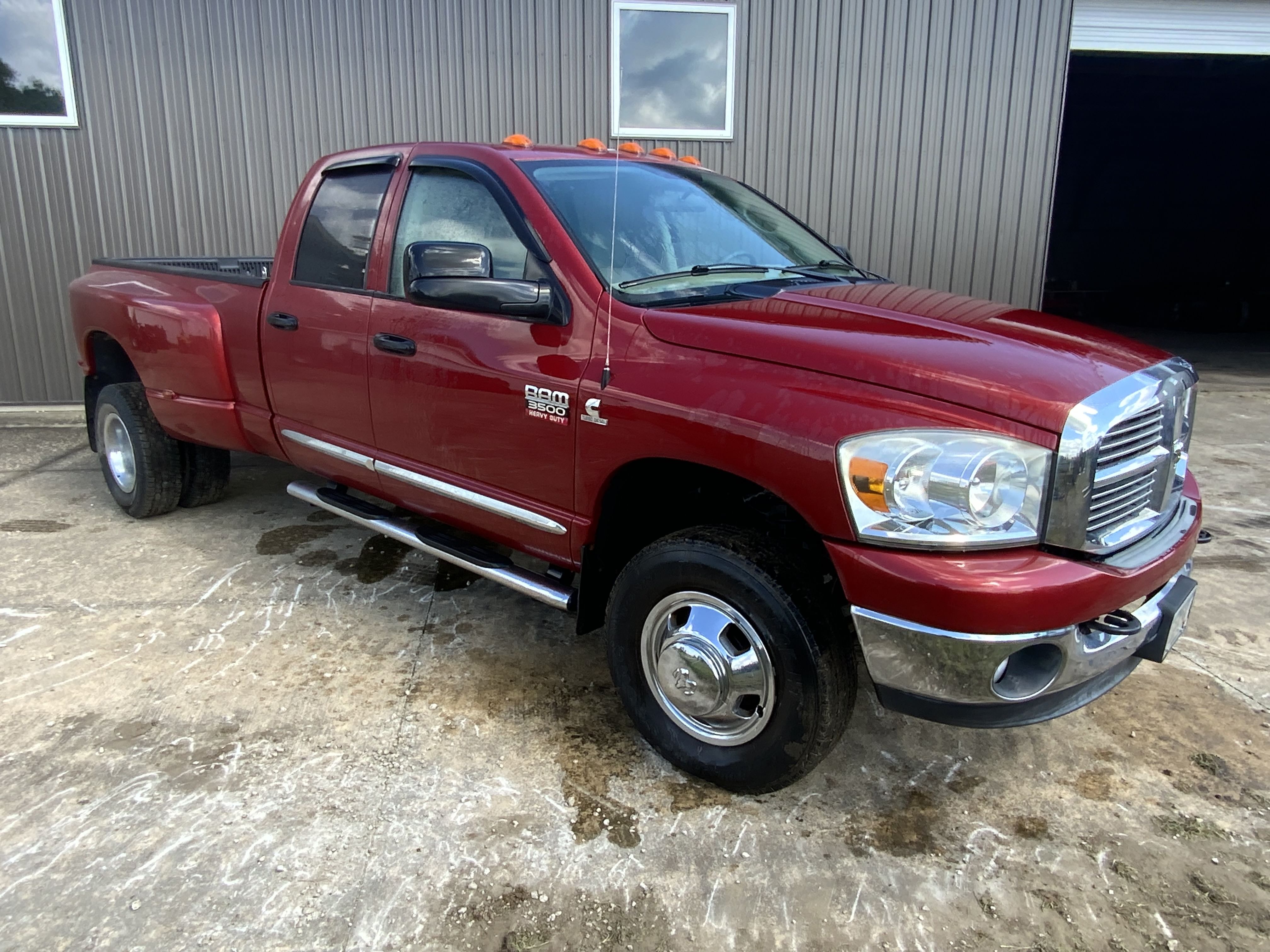2009 Dodge Ram 3500 Equipment Image0