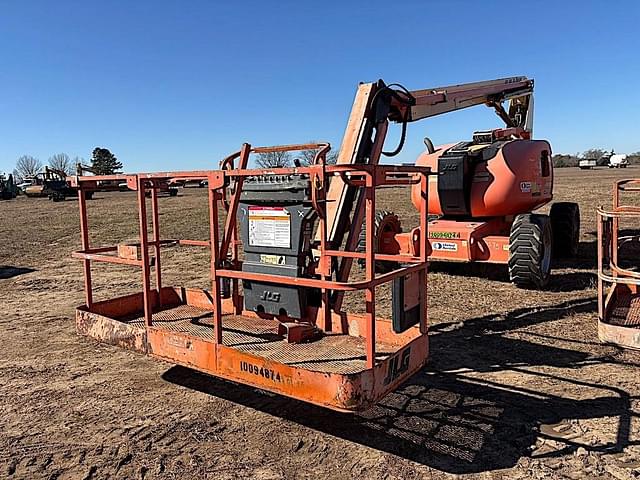 Image of JLG 600AJ equipment image 1