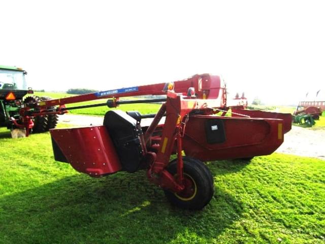 Image of New Holland 316 equipment image 3