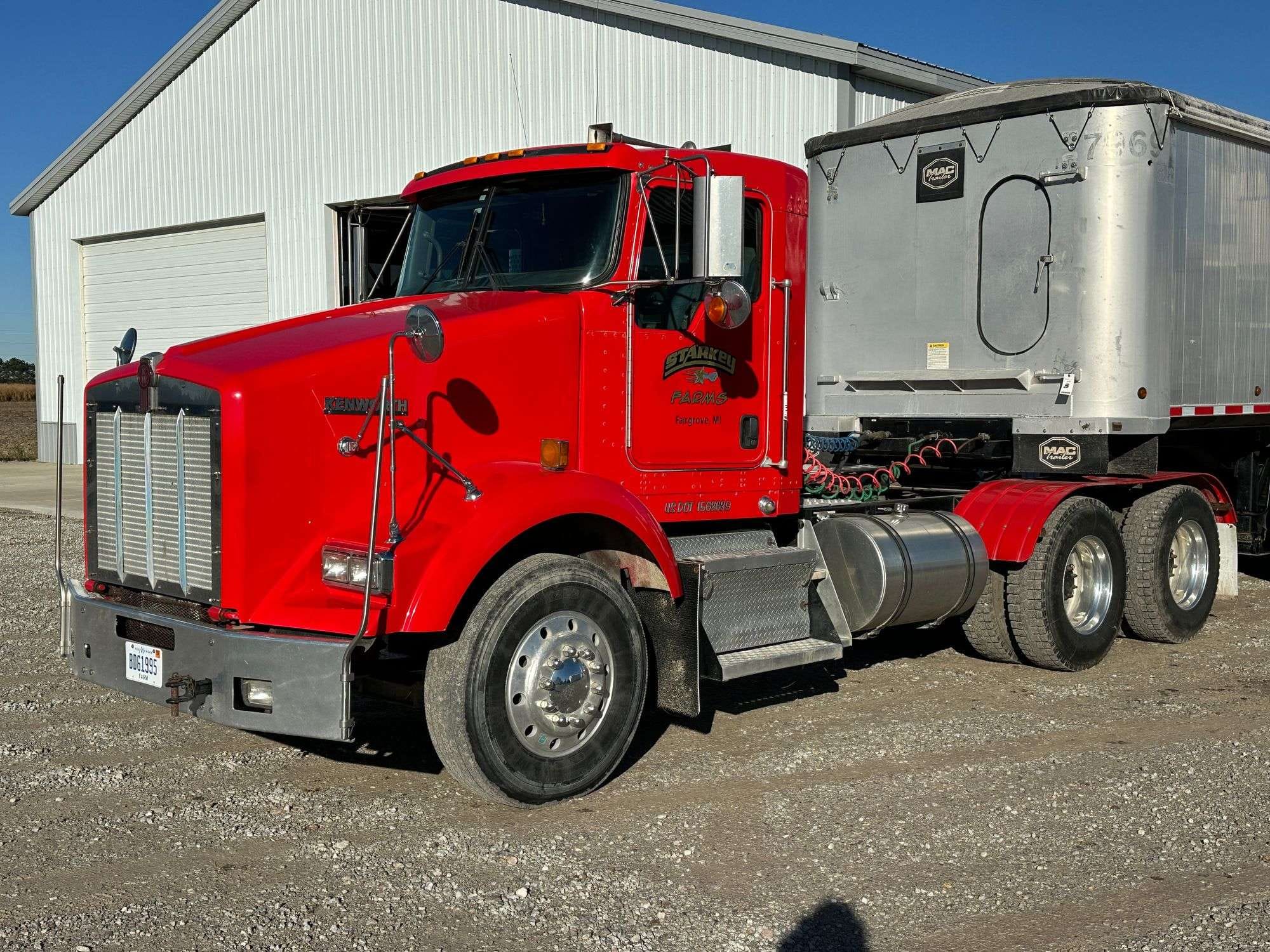 2007 Kenworth T800 Equipment Image0