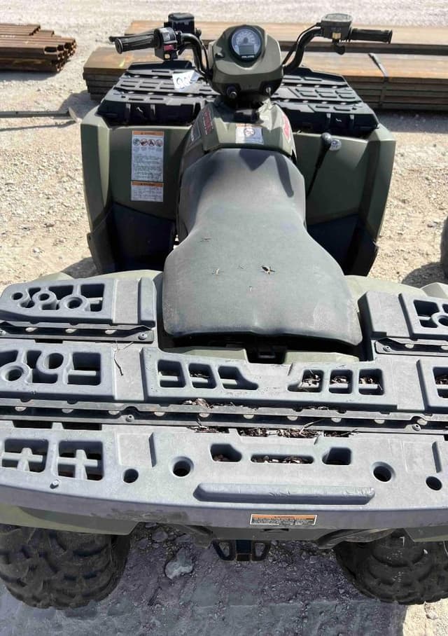 Image of Polaris Sportsman 400 equipment image 3