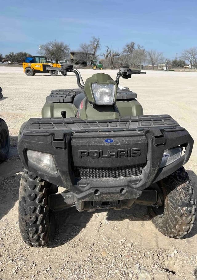 Image of Polaris Sportsman 400 equipment image 1