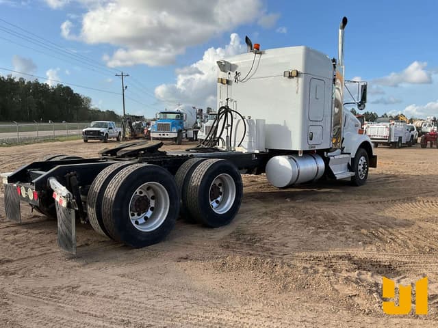 Image of Kenworth T800 equipment image 4