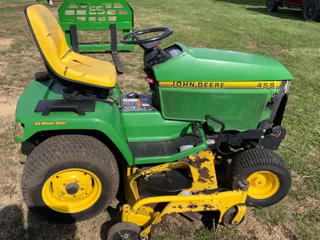 Image of John Deere 455 equipment image 1