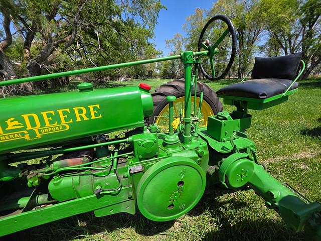 Image of John Deere B equipment image 3