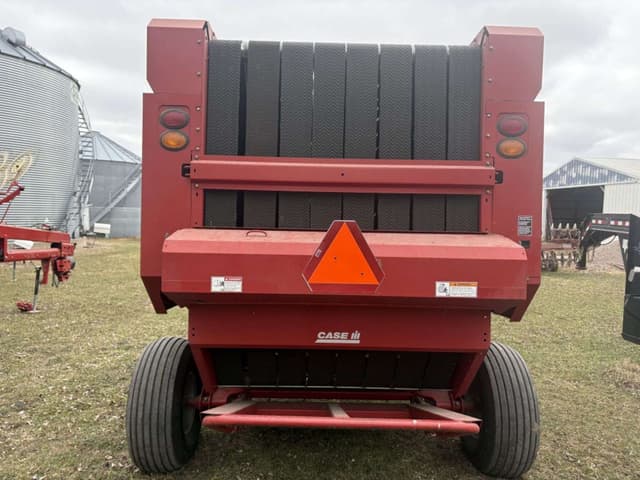 Image of Case IH RBX563 equipment image 3