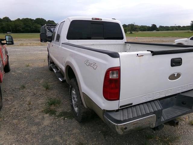 Image of Ford F-250 equipment image 3