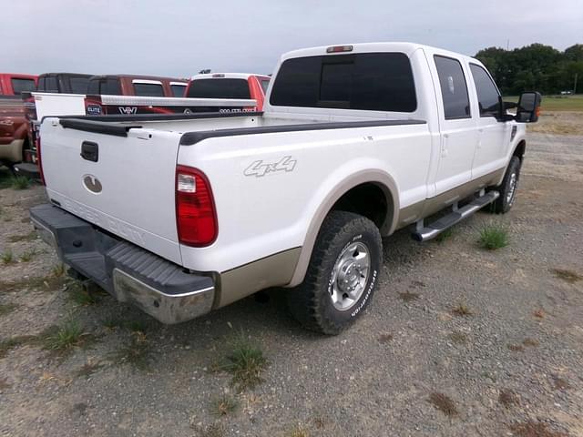 Image of Ford F-250 equipment image 4