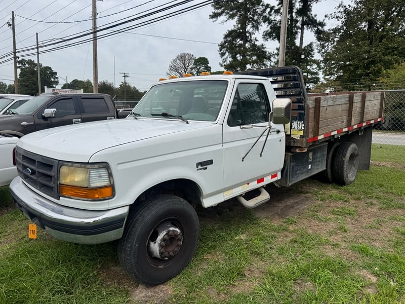 1997 Ford F-450 Equipment Image0