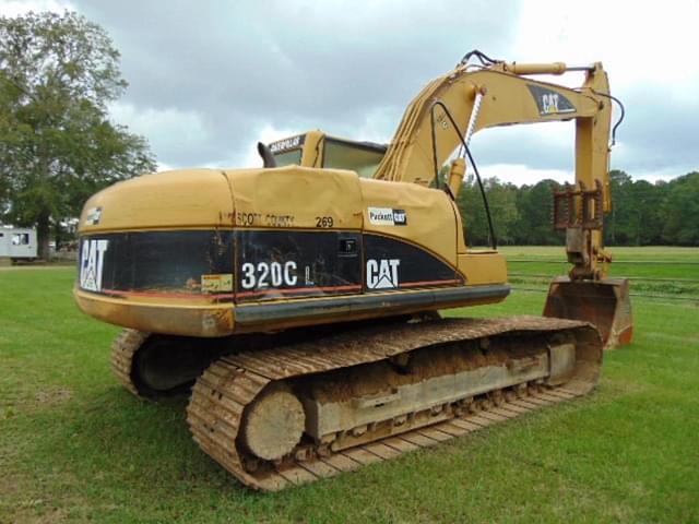 Image of Caterpillar 320CL equipment image 1