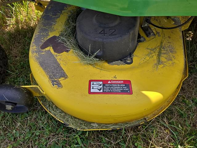 Image of John Deere L100 equipment image 4