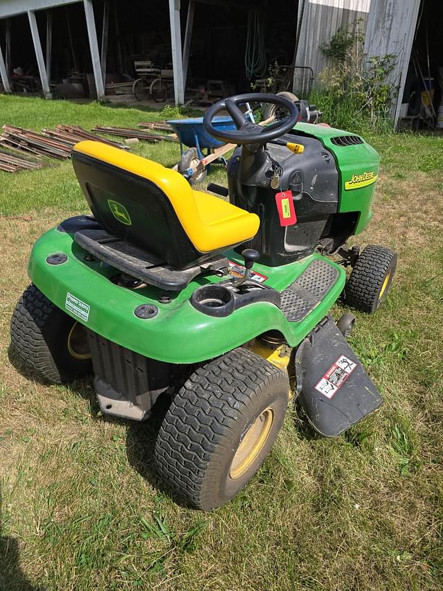 Image of John Deere L100 equipment image 2