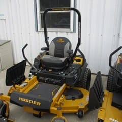 2024 Hustler FasTrak Equipment Image0