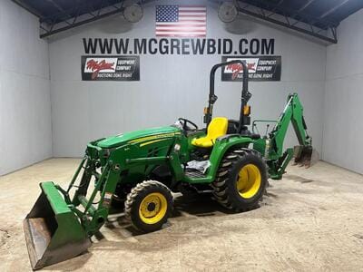 Main image John Deere 3032E