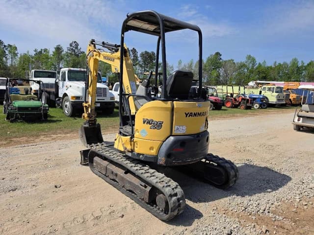 Image of Yanmar VI035 equipment image 1