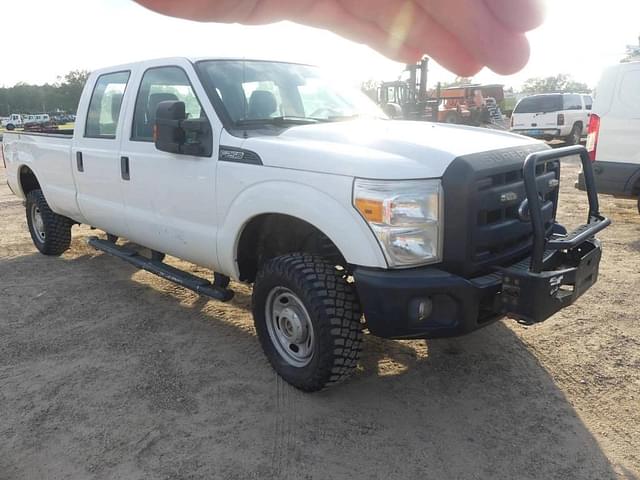 Image of Ford F-250 equipment image 1