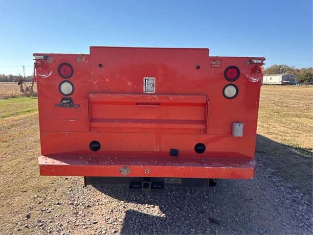 Image of Chevrolet 2500 equipment image 2