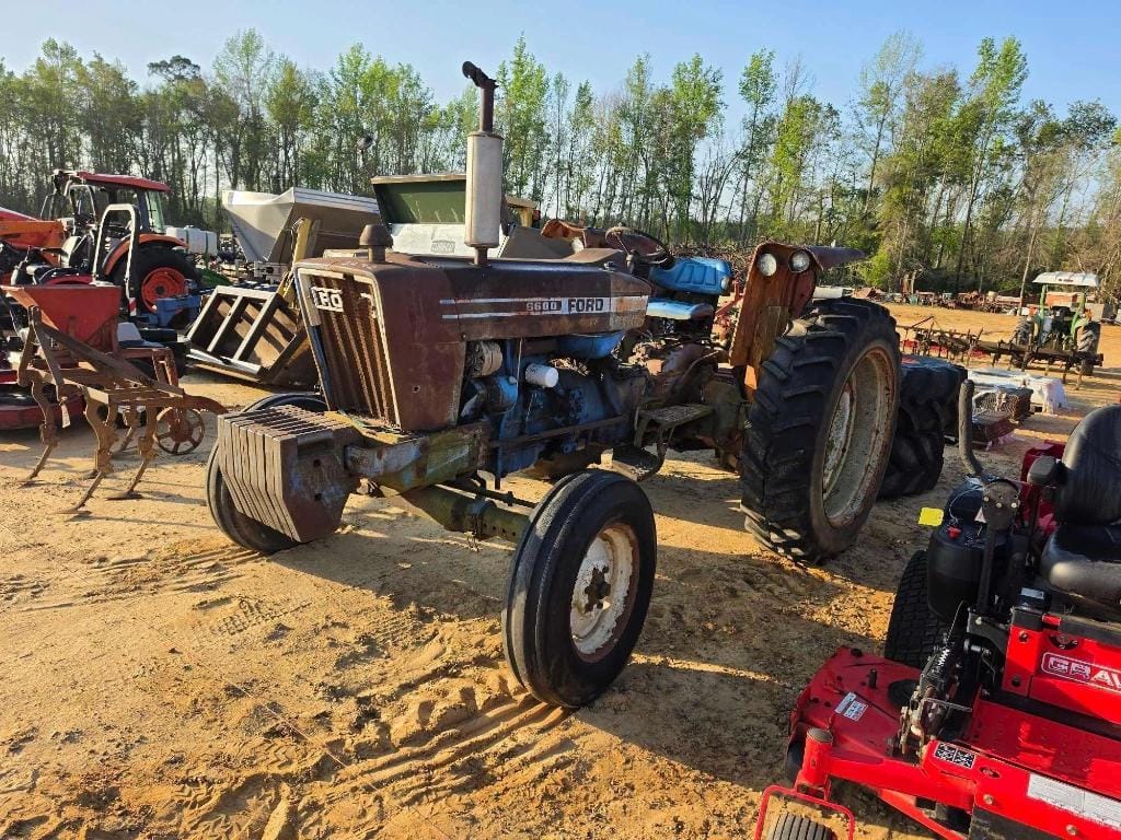 Ford 6600 Equipment Image0